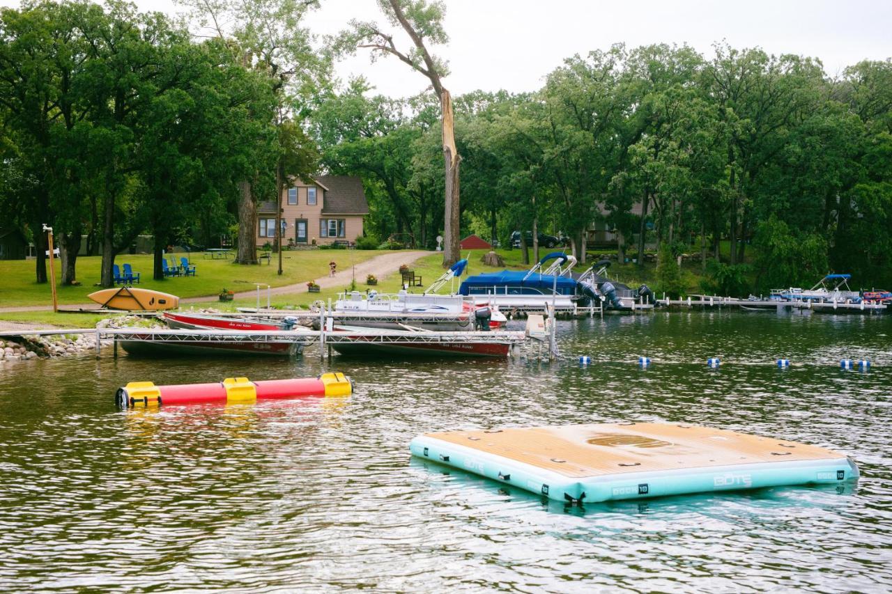 Swan Lake Resort & Campground Fergus Falls Exterior foto