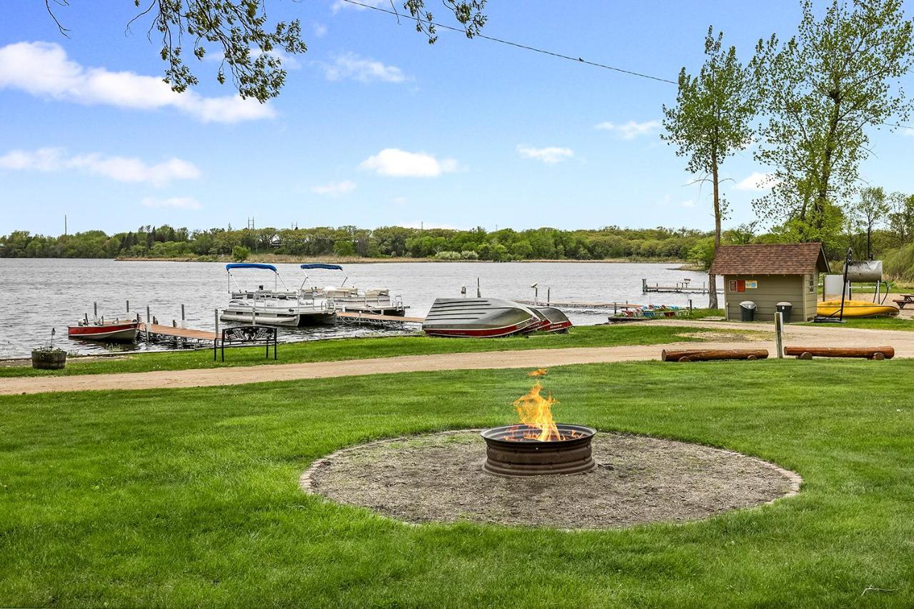 Swan Lake Resort & Campground Fergus Falls Exterior foto